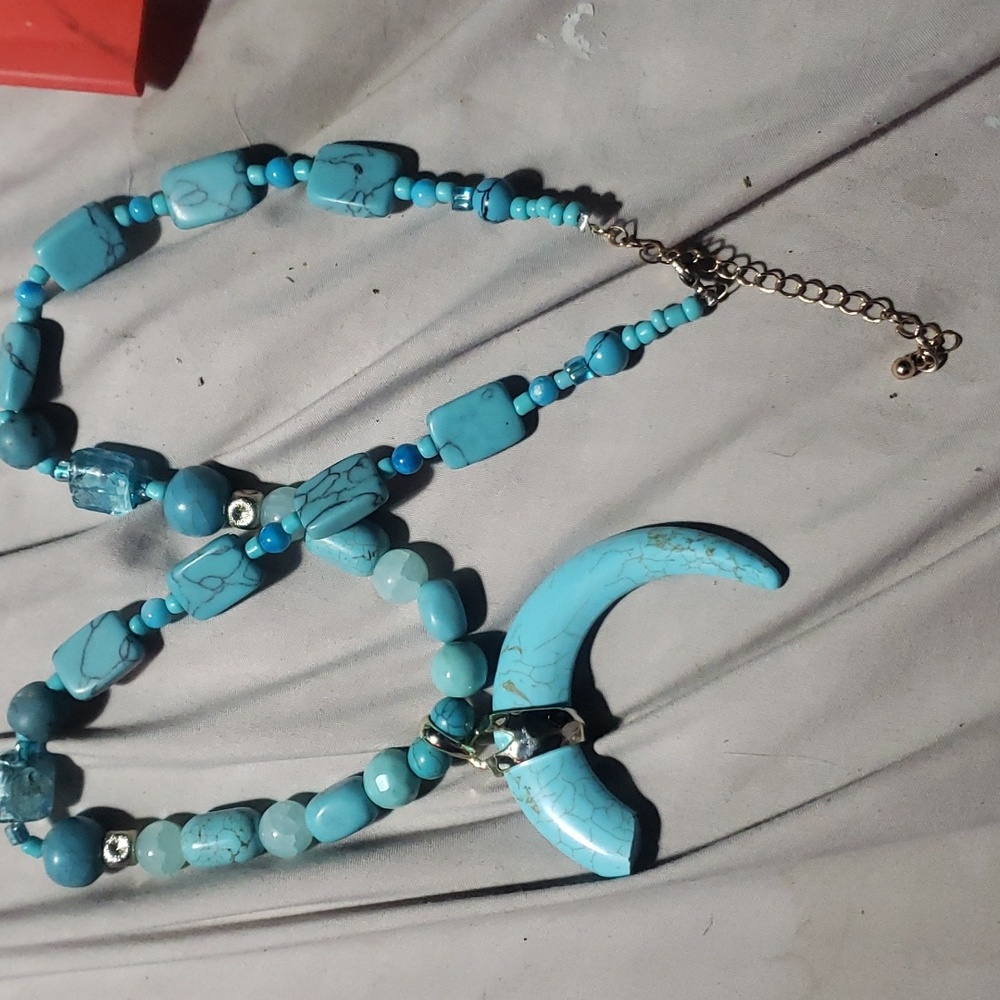 Turquoise necklace - Picture 2 of 6